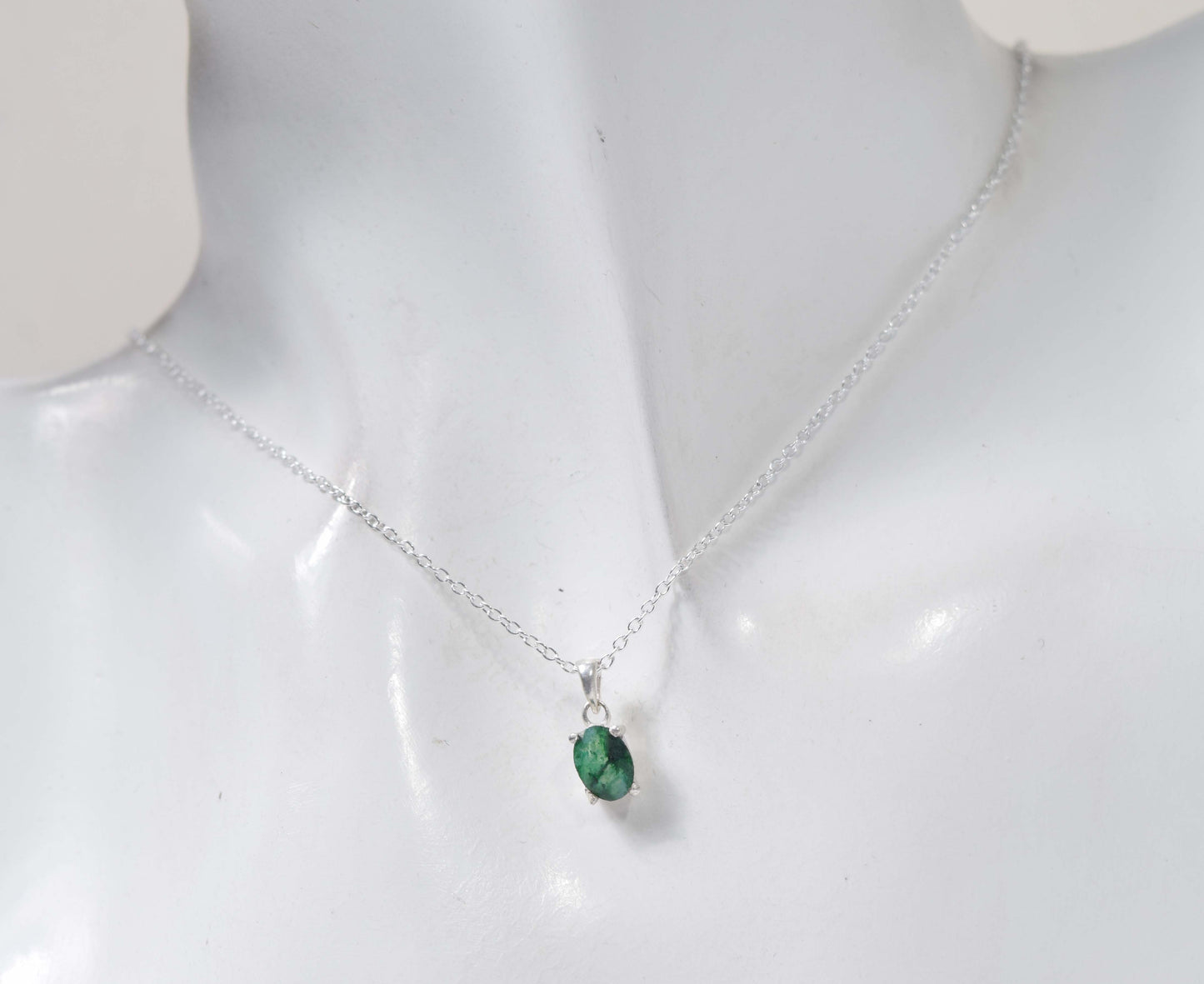 925 Solid Sterling Silver Cut Simulated Emerald Chain Pendant-18.5 Inch