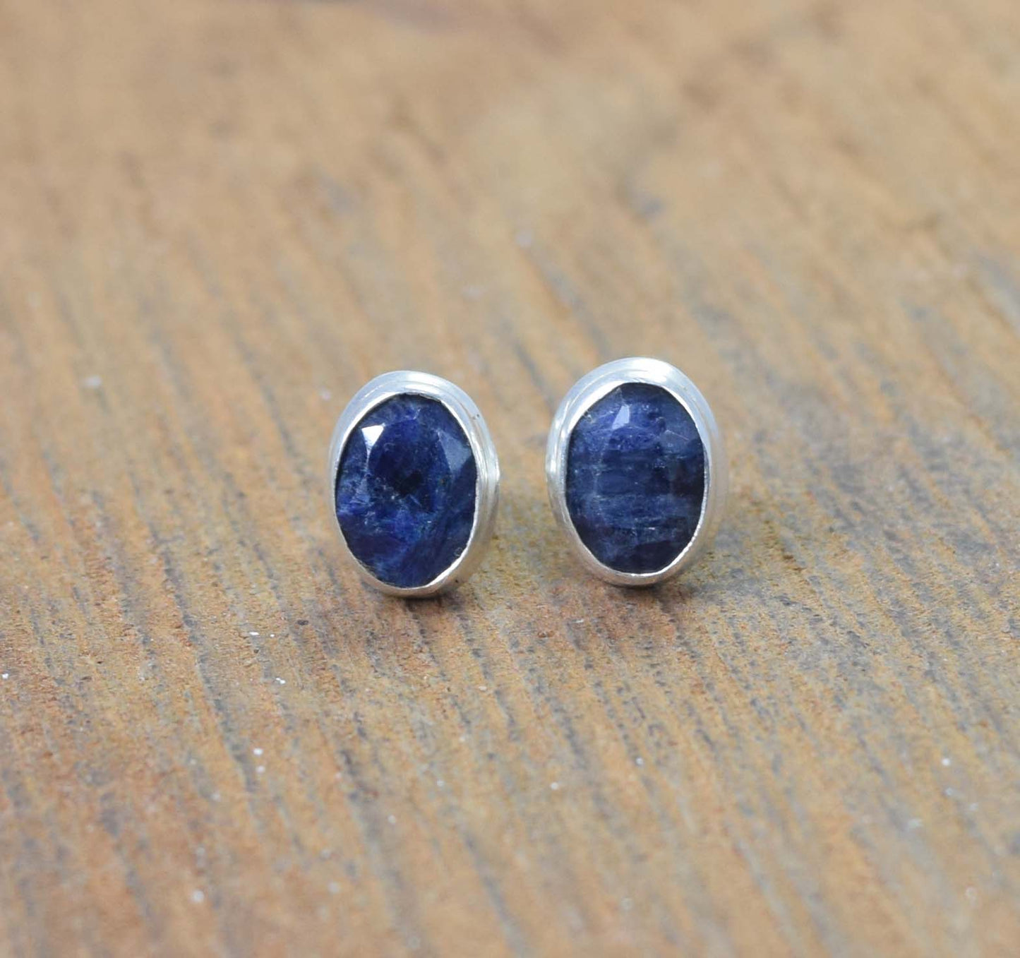 925 Solid Sterling Silver Cut Blue Simulated Sapphire Stud Earring