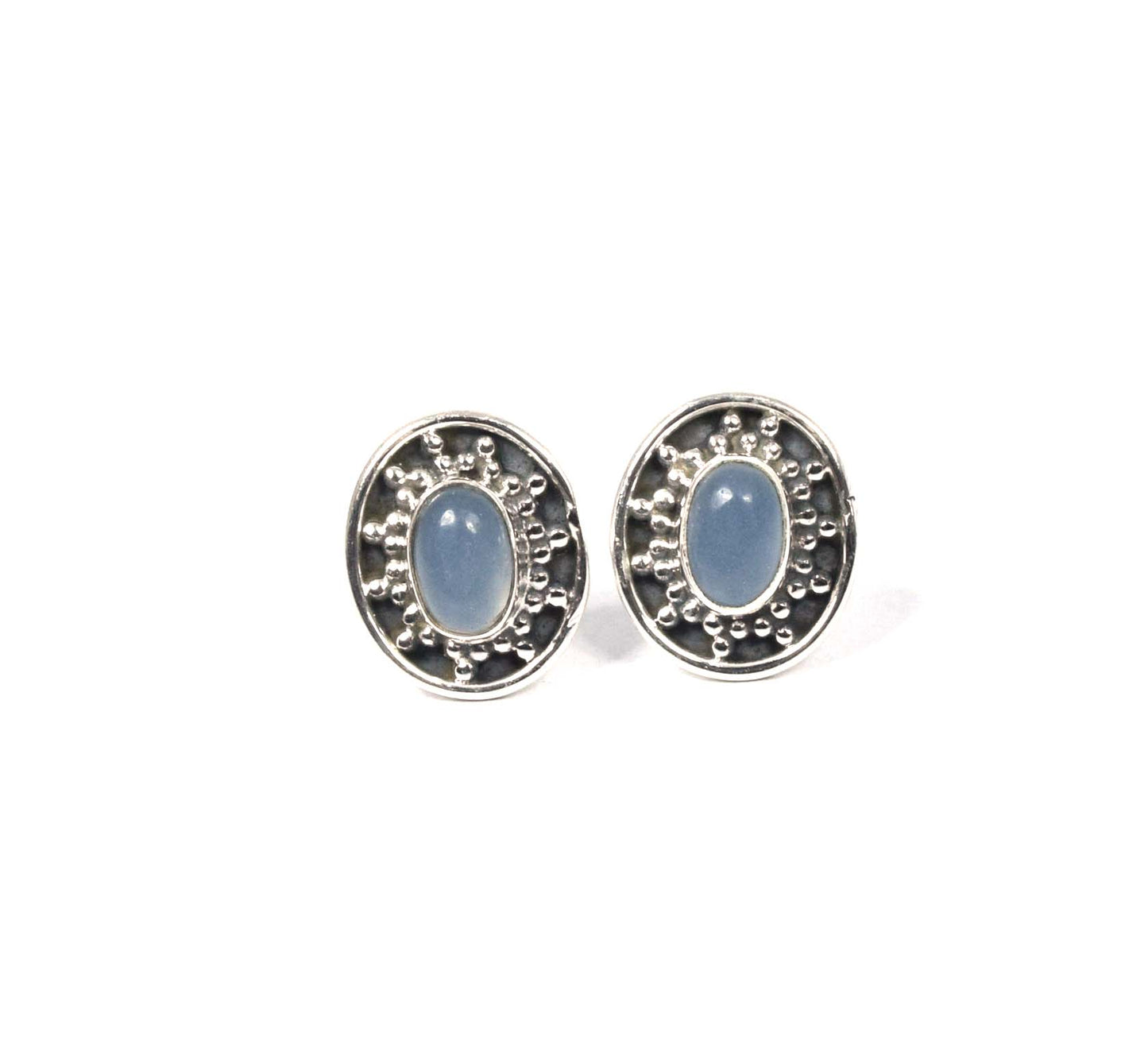 925 Solid Sterling Silver Designer Stud Earring - 2.6 Grams