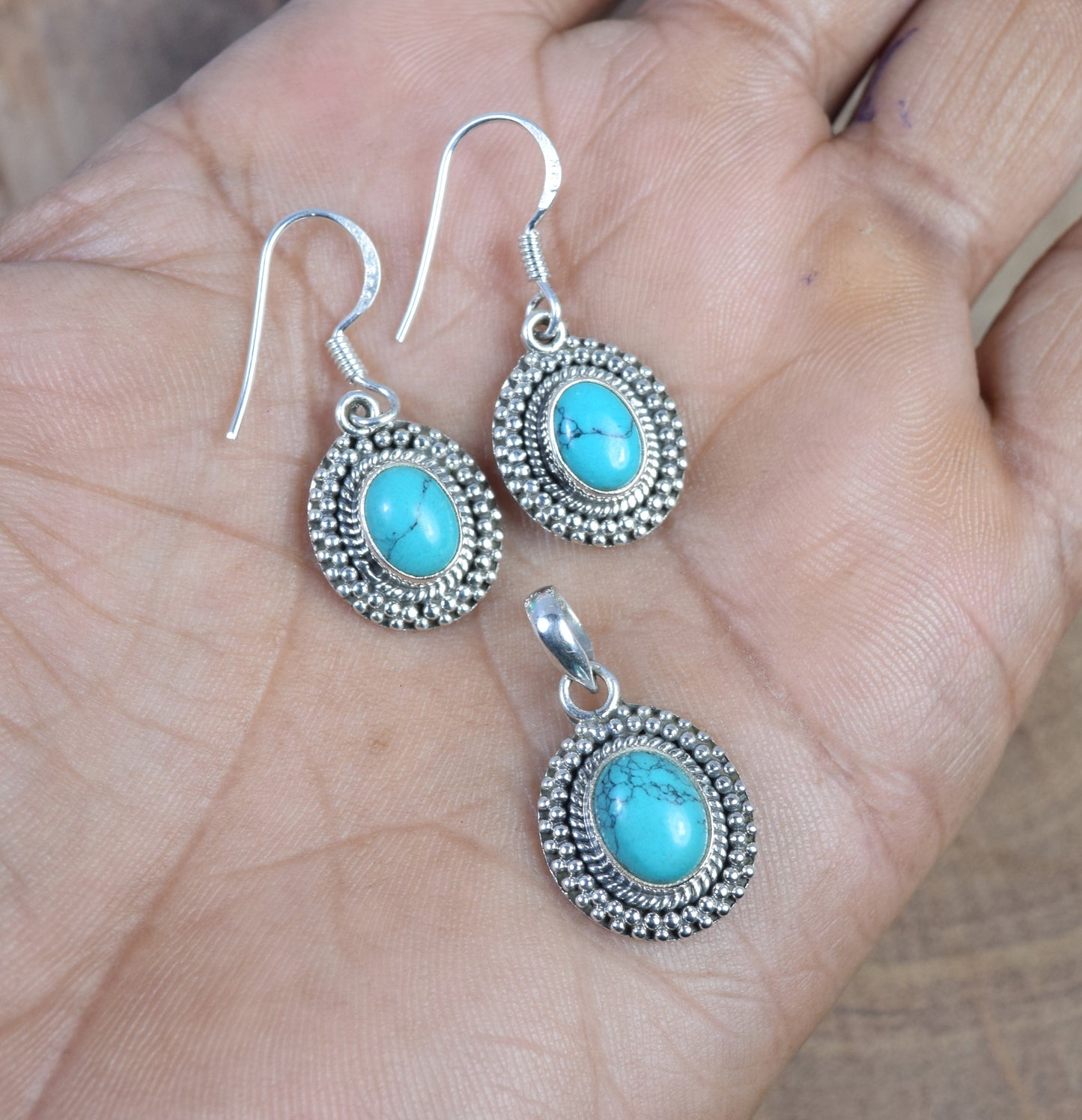 925 Solid Sterling Silver Turquoise Hook Earring Pendant Set