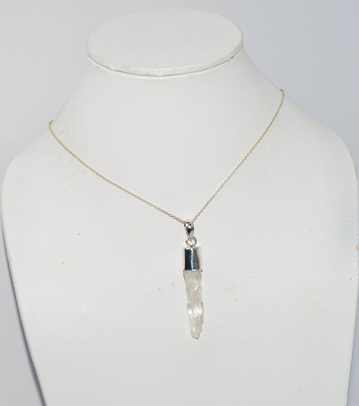 925 SOLID STERLING SILVER ROUGH WHITE CRYSTAL QUARTZ CHAIN PENDANT-18 INCH