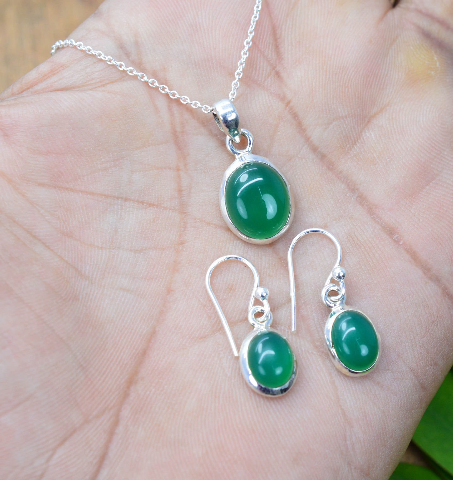925 SOLID STERLING SILVER GREEN ONYX HOOK EARRING CHAIN PENDANT SET