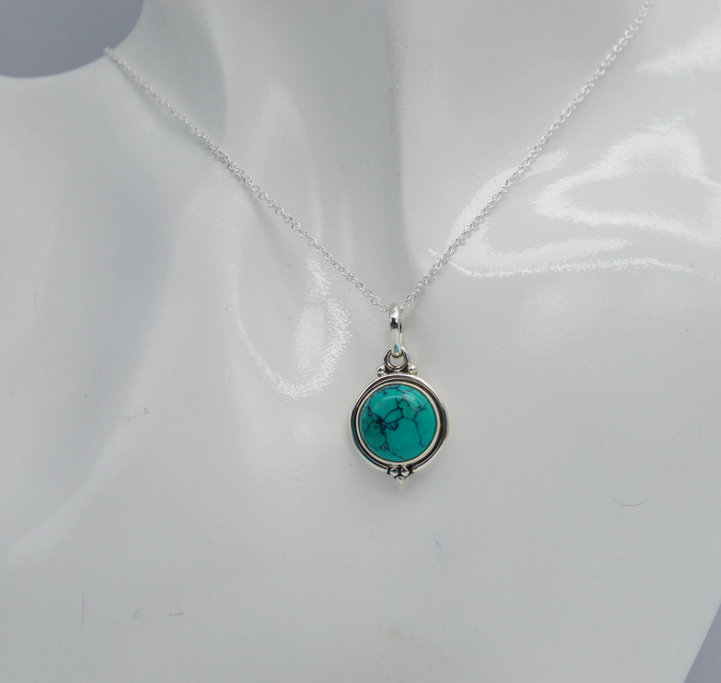 925 SOLID STERLING SILVER BLUE TURQUOISE CHAIN PENDANT -19 INCH