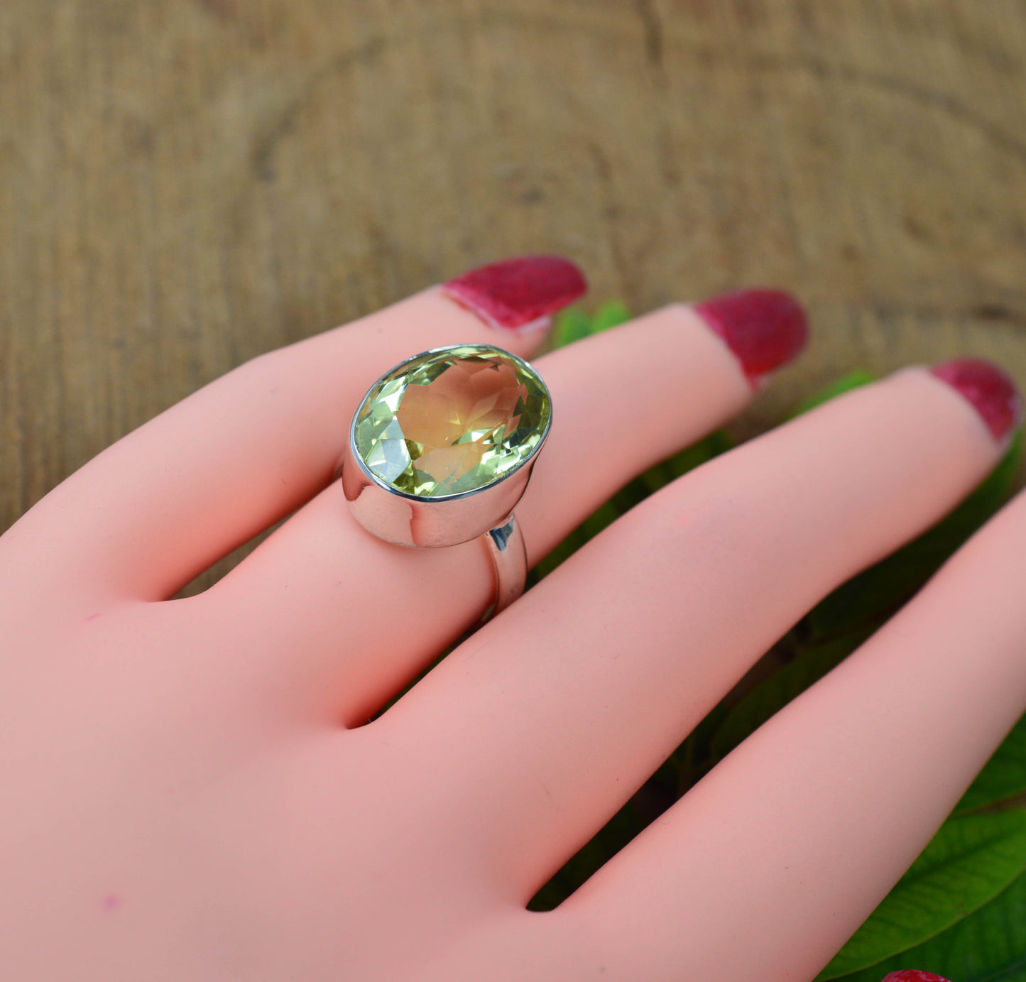 925 SOLID STERLING FACETED LEMON QUARTZ RING -5.5 US