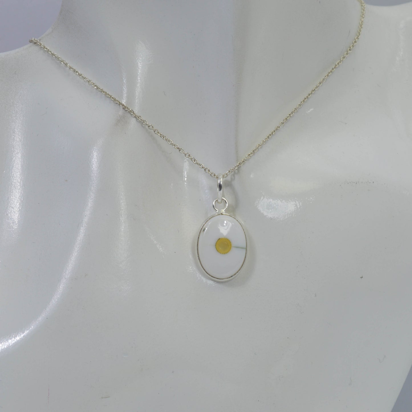 925 Solid Sterling Silver Mother Of Pearl Ethiopian Opal Chain Pendant