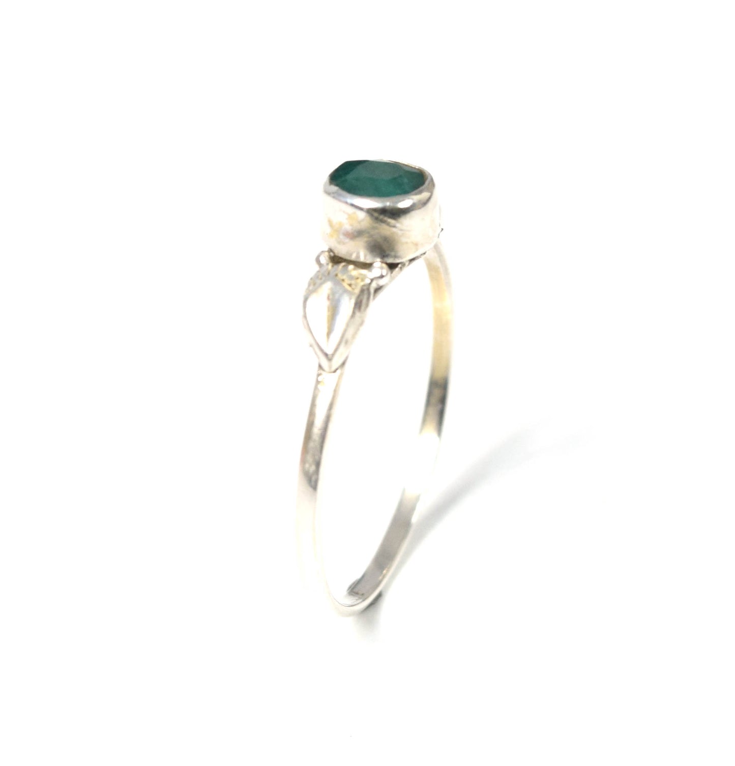 925 Solid Sterling Silver Faceted Simulated Green Emerald Ring