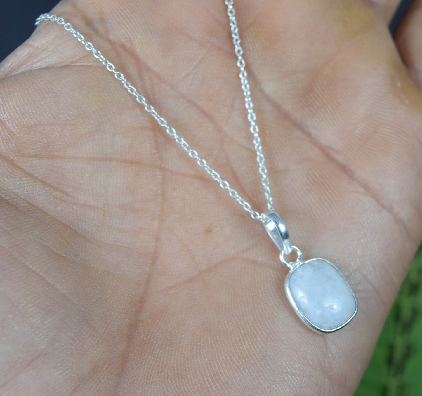925 Solid Sterling Silver White Rainbow Moonstone Chain Pendant -18.8 INCH