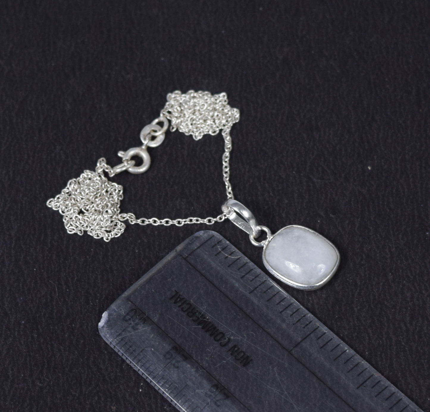 925 Solid Sterling Silver White Rainbow Moonstone Chain Pendant -18.8 INCH