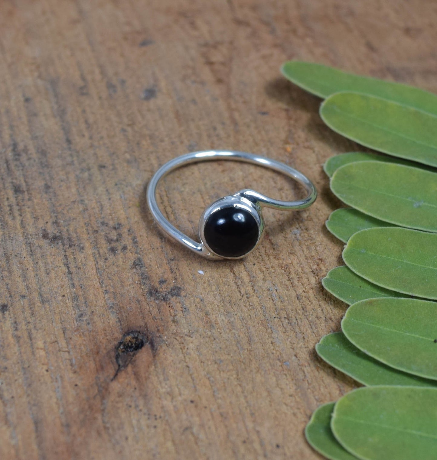 925 Solid Sterling Silver Black Onyx Ring -8 us