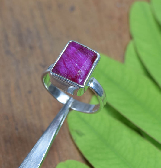 925 Solid Sterling Cut Simulated Ruby Ring -9 US
