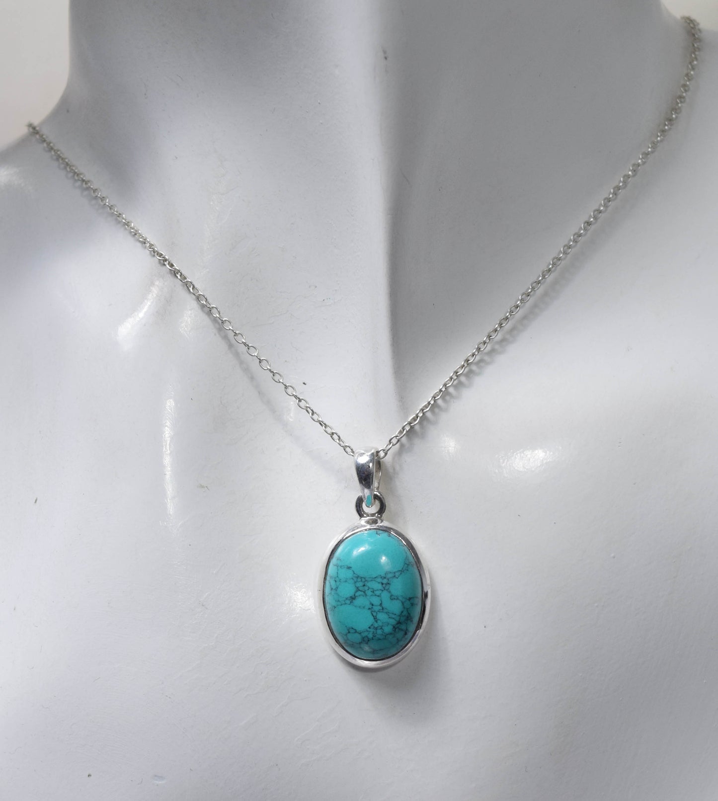 925 Solid Sterling Silver Blue Turquoise Chain Pendant -17 INCH