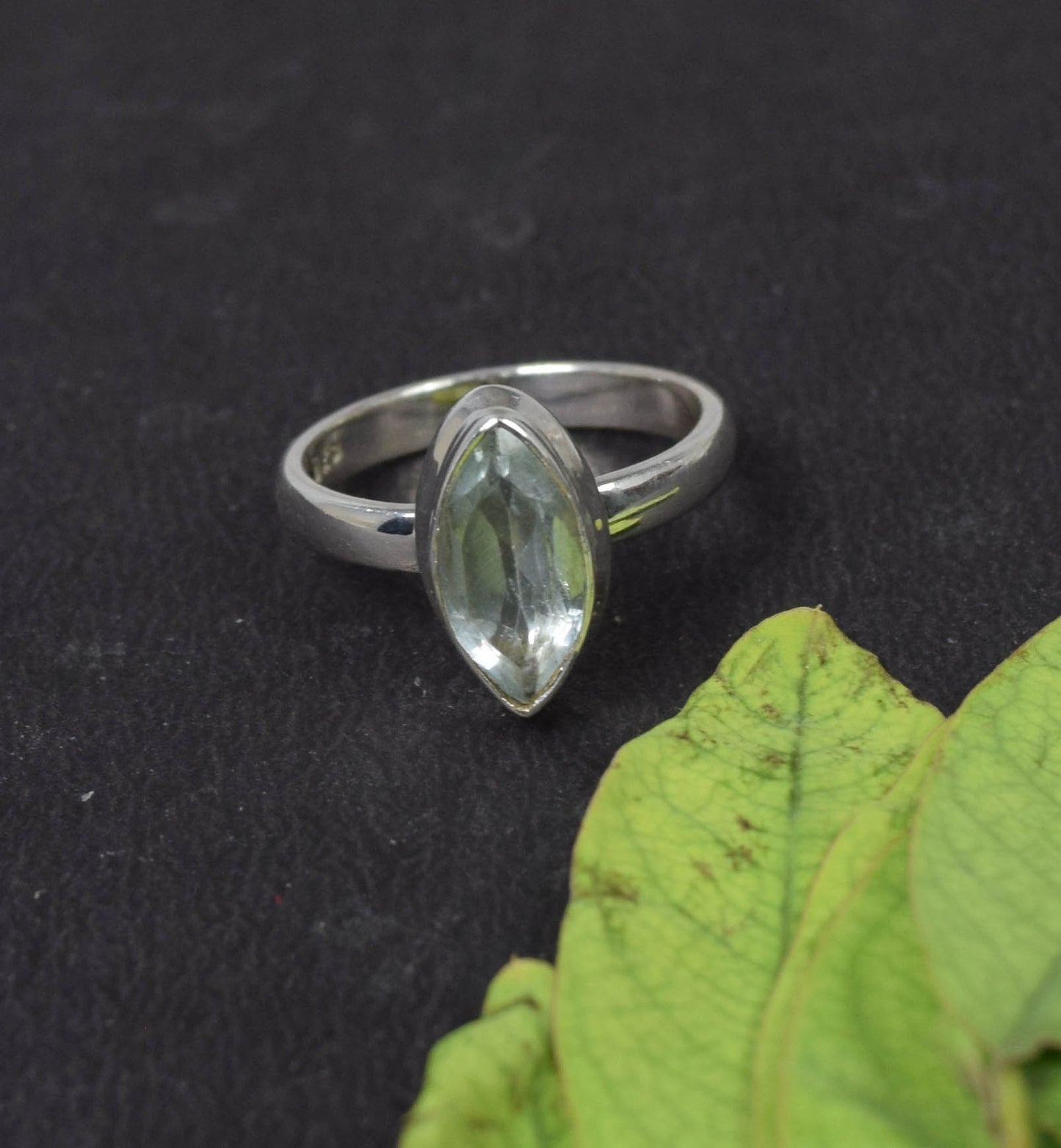 925 Solid Sterling Silver Faceted Blue Topaz Ring -6 US