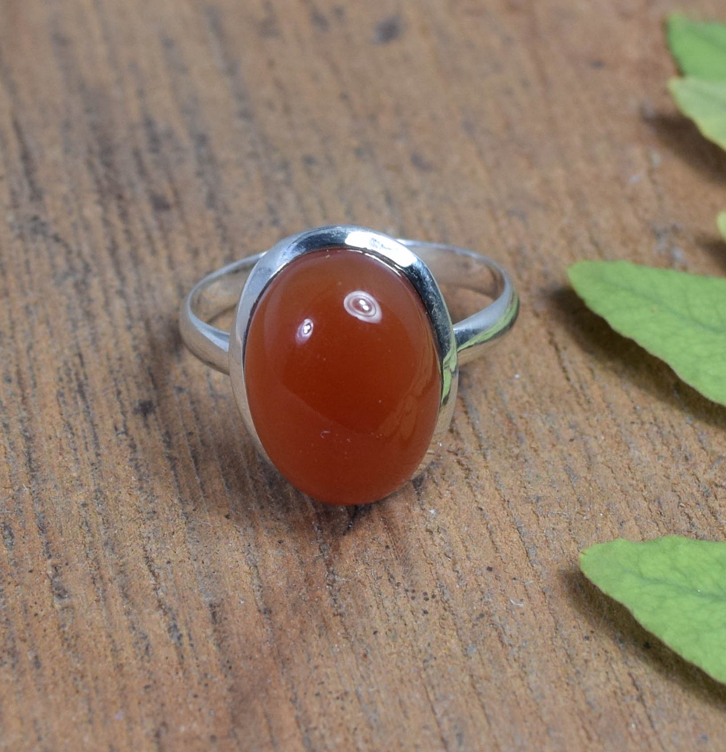 925 Solid Sterling Silver Red Carnelian Ring -10 us
