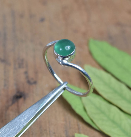 925 Solid Sterling Silver Green Onyx Ring -7 us