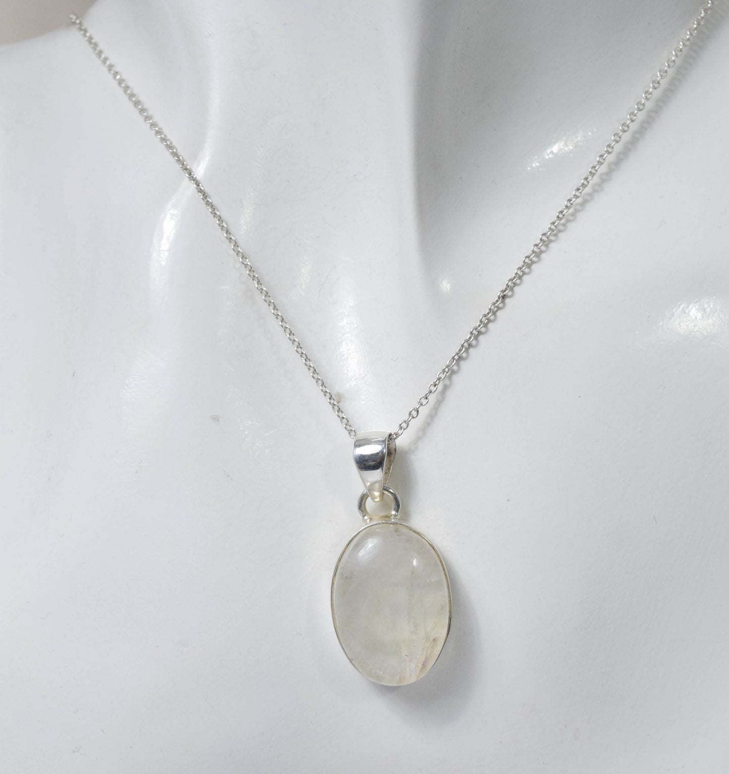 925 Solid Sterling Silver White Rainbow Moonstone Chain Pendant -19.4 INCH