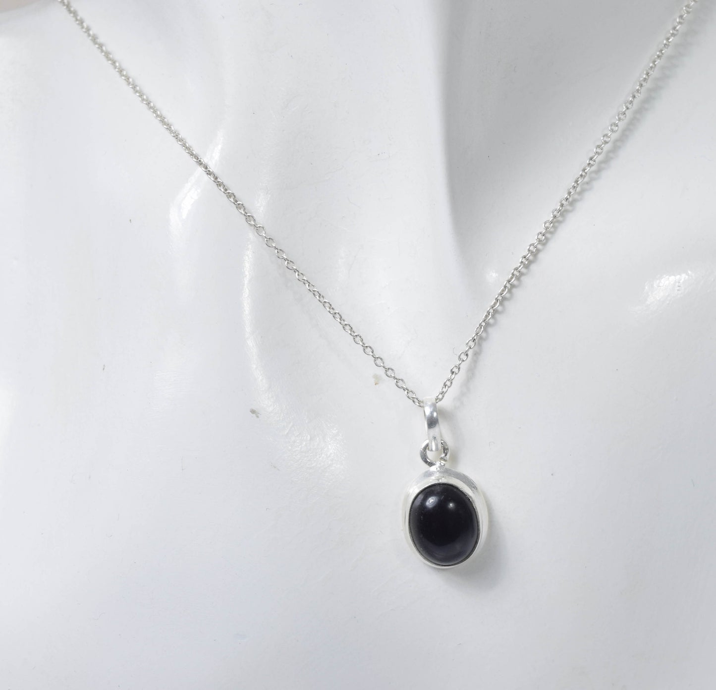 925 Solid Sterling Silver Black Onyx Chain Pendant -19 INCH