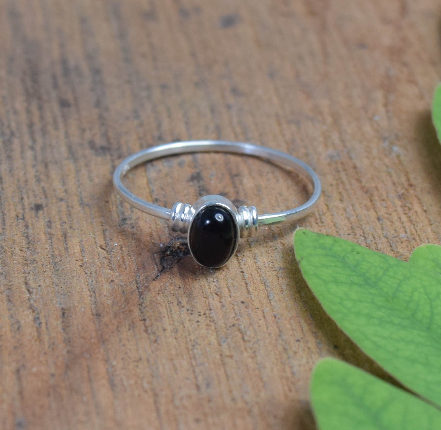 925 Solid Sterling Silver Black Onyx Ring -5 us