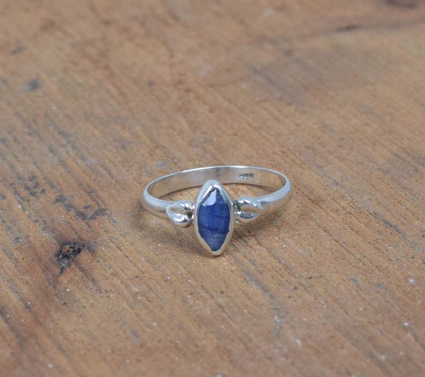 925 Solid Sterling Silver Cut  Blue Simulated Sapphire Ring-6 US