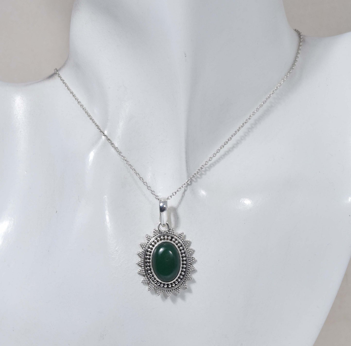 925 Solid Sterling Silver Green Onyx Chain Pendant-19 Inch