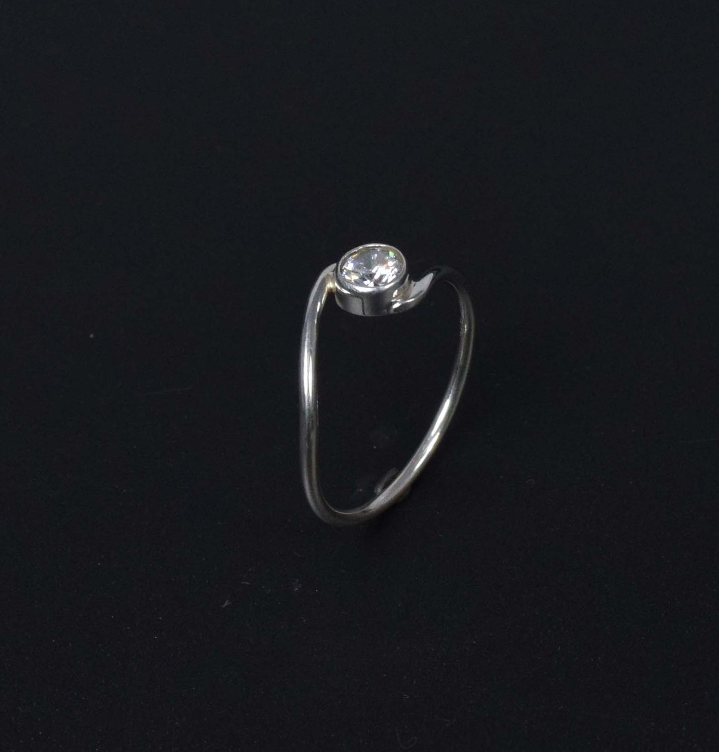 925 Solid Sterling Silver Faceted White Topaz Ring-9 US