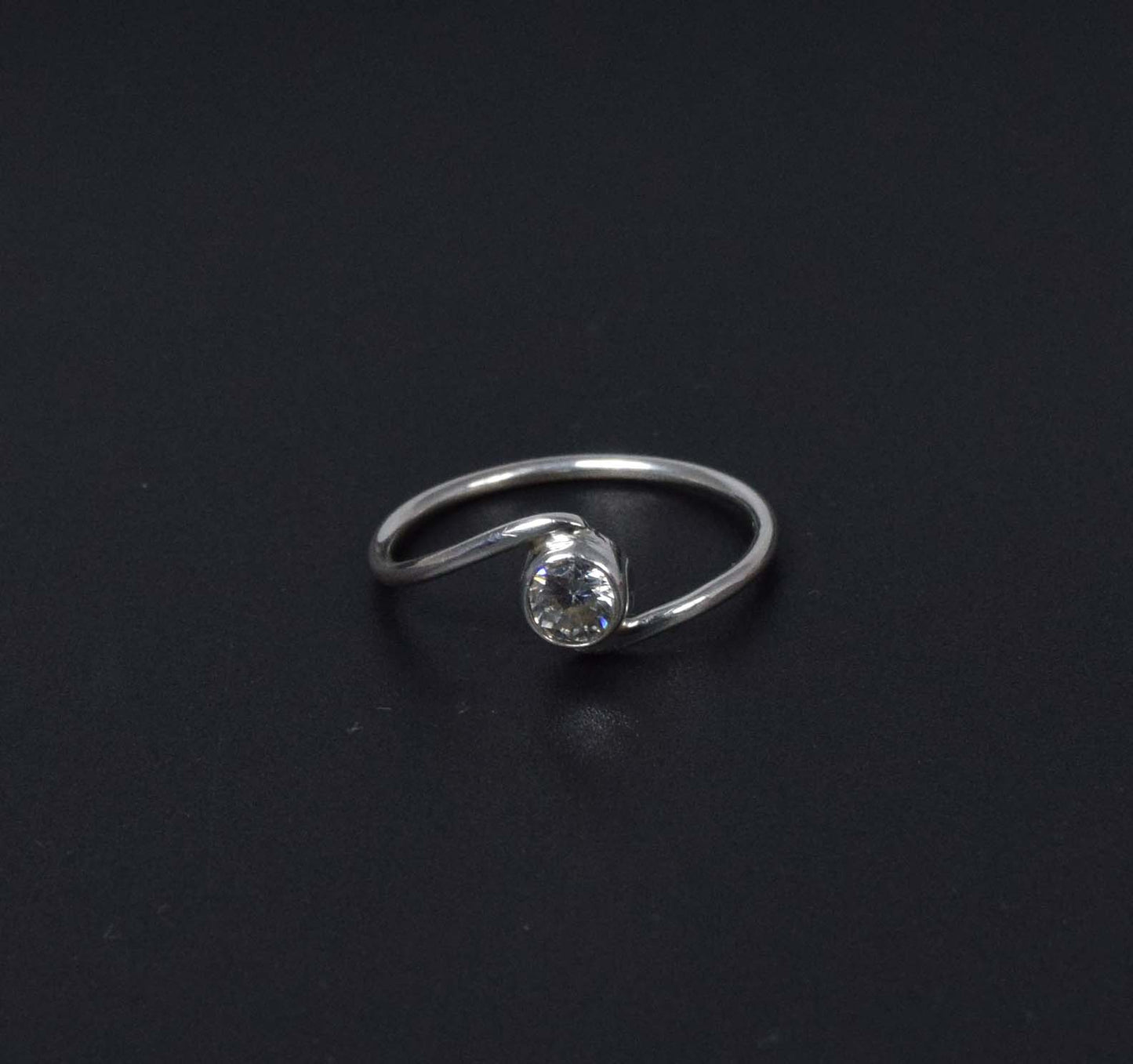 925 Solid Sterling Silver Faceted White Topaz Ring-9 US