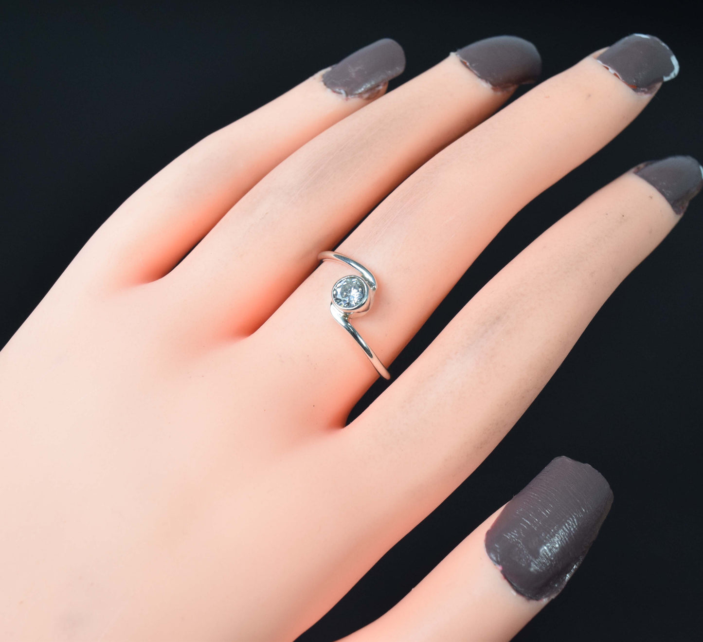 925 Solid Sterling Silver Faceted White Topaz Ring-9 US
