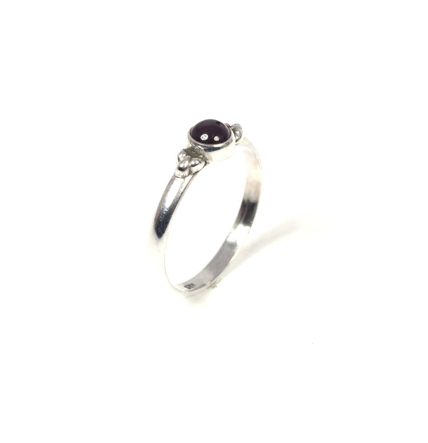925 Solid Sterling Silver Red Garnet Ring