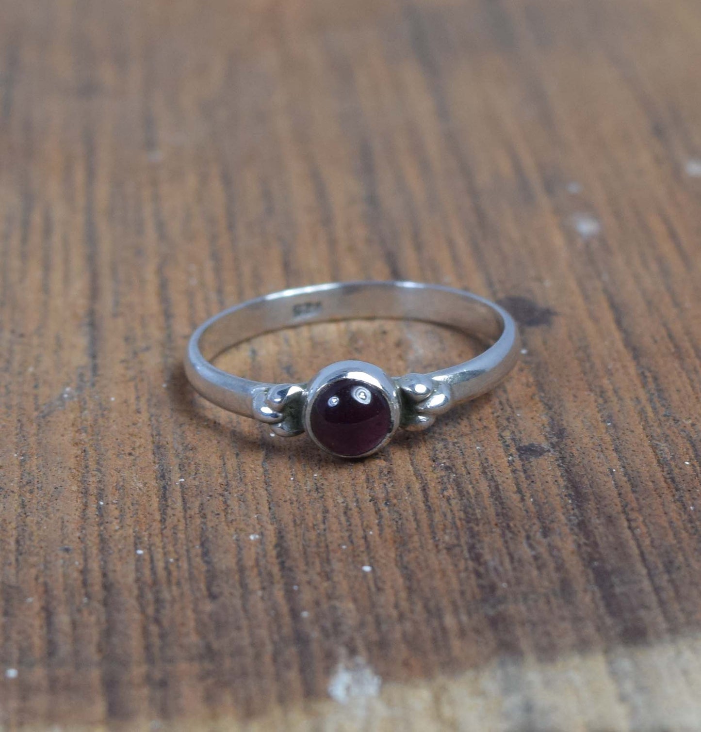 925 Solid Sterling Silver Red Garnet Ring