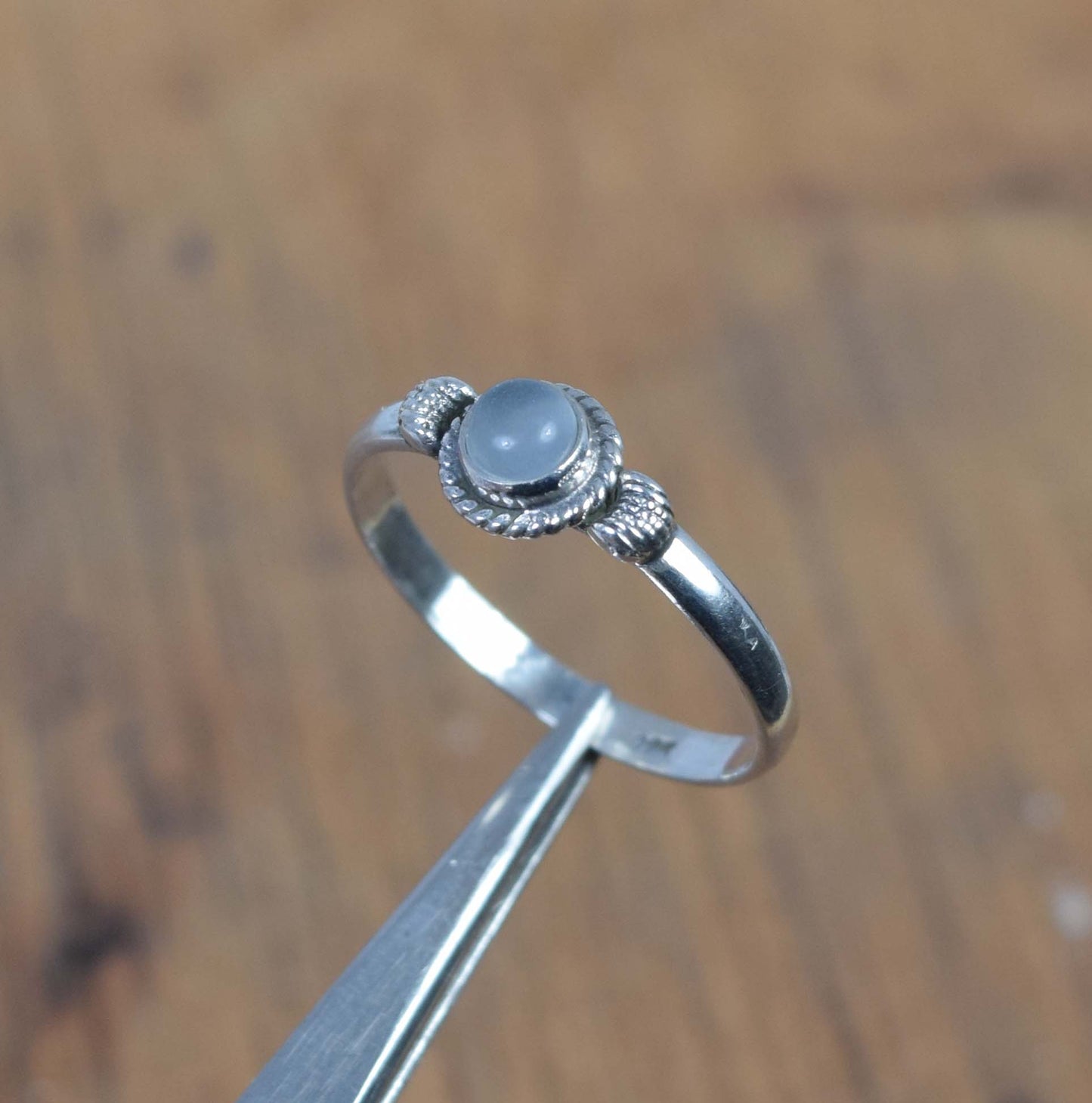 925 Solid Sterling Silver Blue Chalcedony Ring