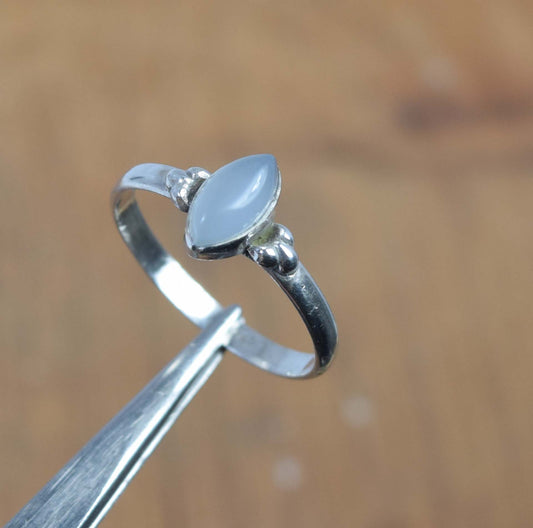 925 Solid Sterling Silver Blue Chalcedony Ring