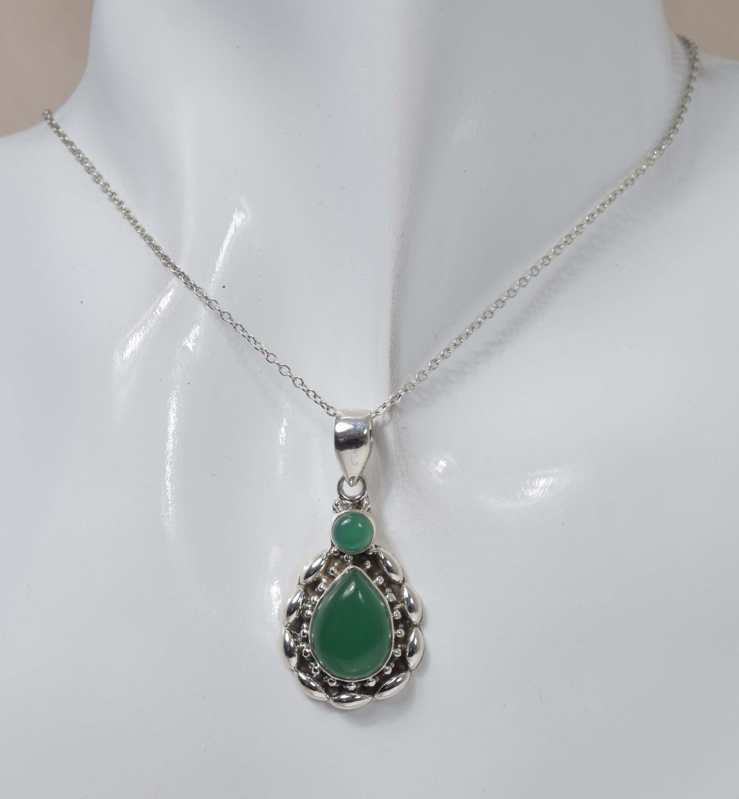 925 Solid Sterling Silver Green Onyx Chain Pendant -19.2 Inch