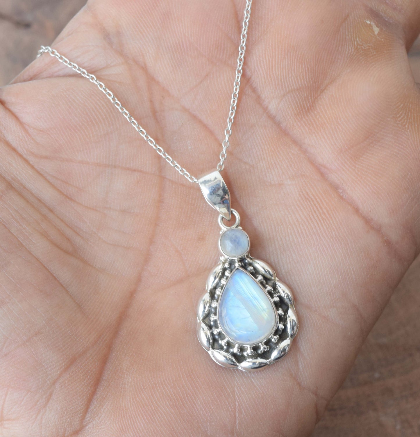 925 Solid Sterling Silver White Rainbow Moonstone Chain Pendant -19.2 Inch