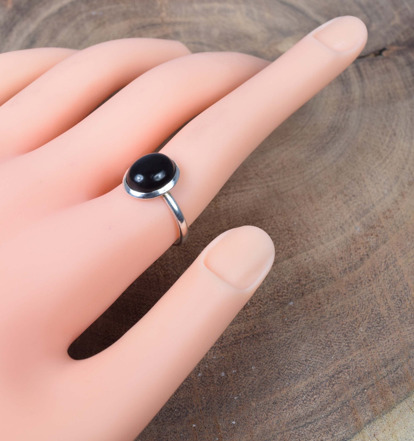 925 Solid Sterling Silver Black Onyx Ring -8 us