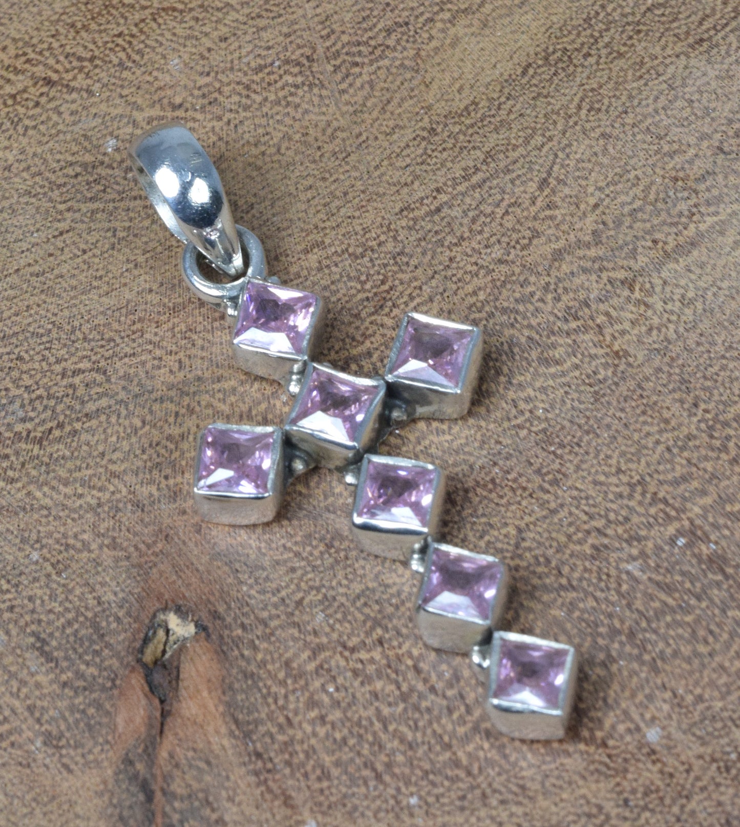925 Solid Sterling Silver Faceted Pink Topaz Christmas Cross Pendant