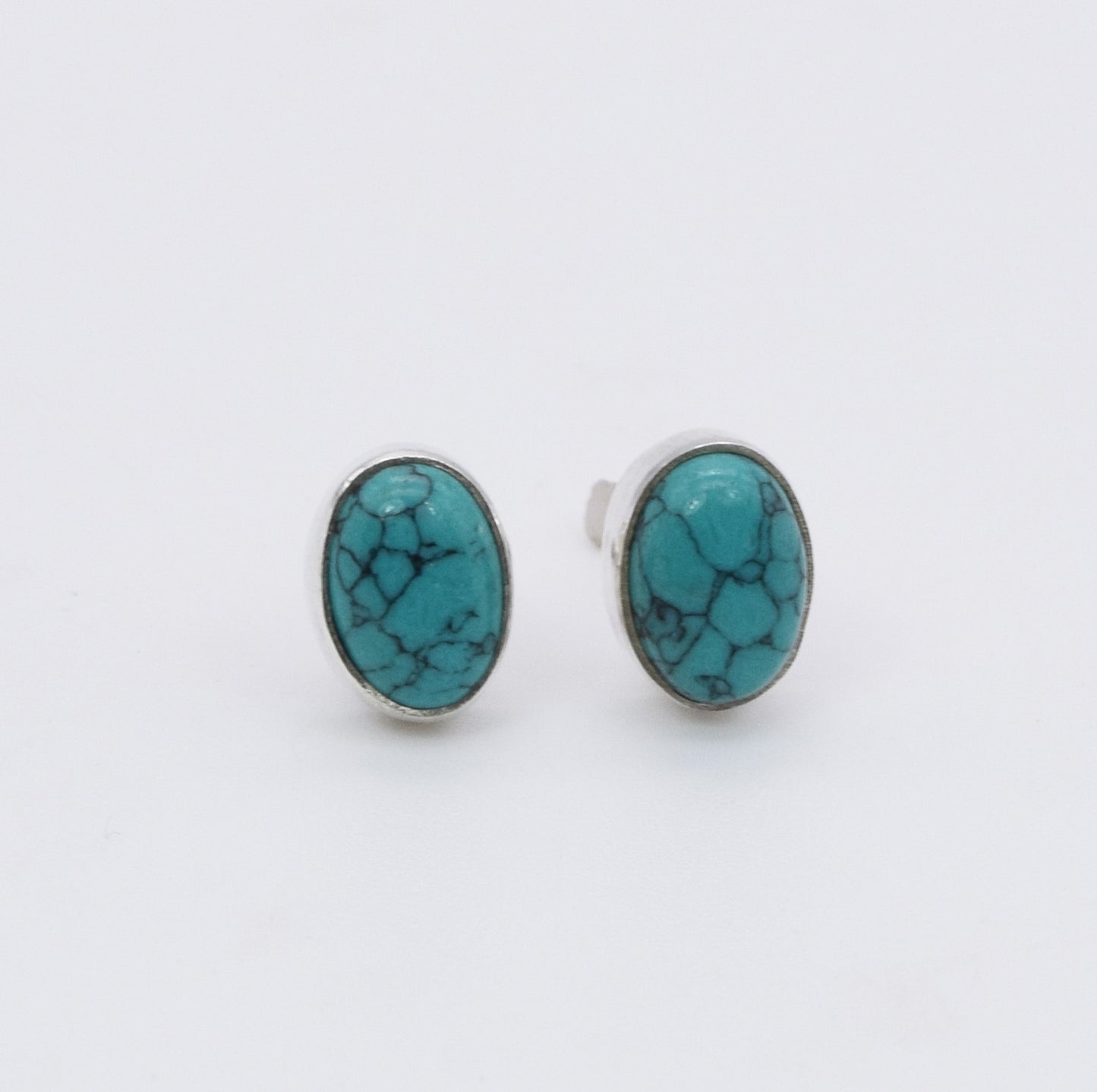925 Solid Sterling Silver Blue Turquoise Stud Earring