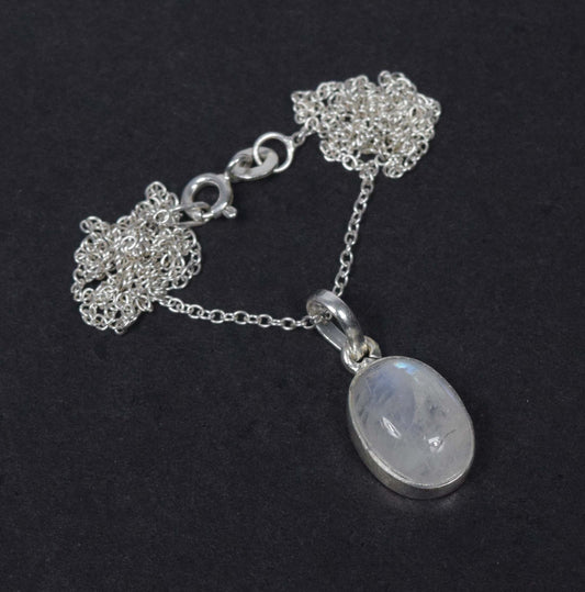 925 Solid Sterling Silver White Rainbow Moonstone Chain Pendant-18.9 Inch