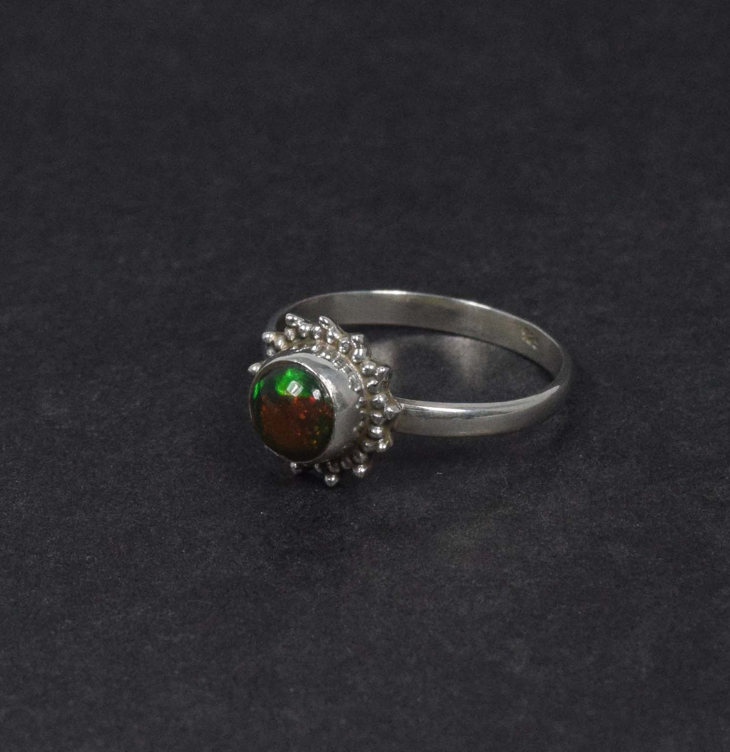 925 Solid Sterling Silver Natural Black Ethiopian Opal Flower Style Ring - 2.4 Grams