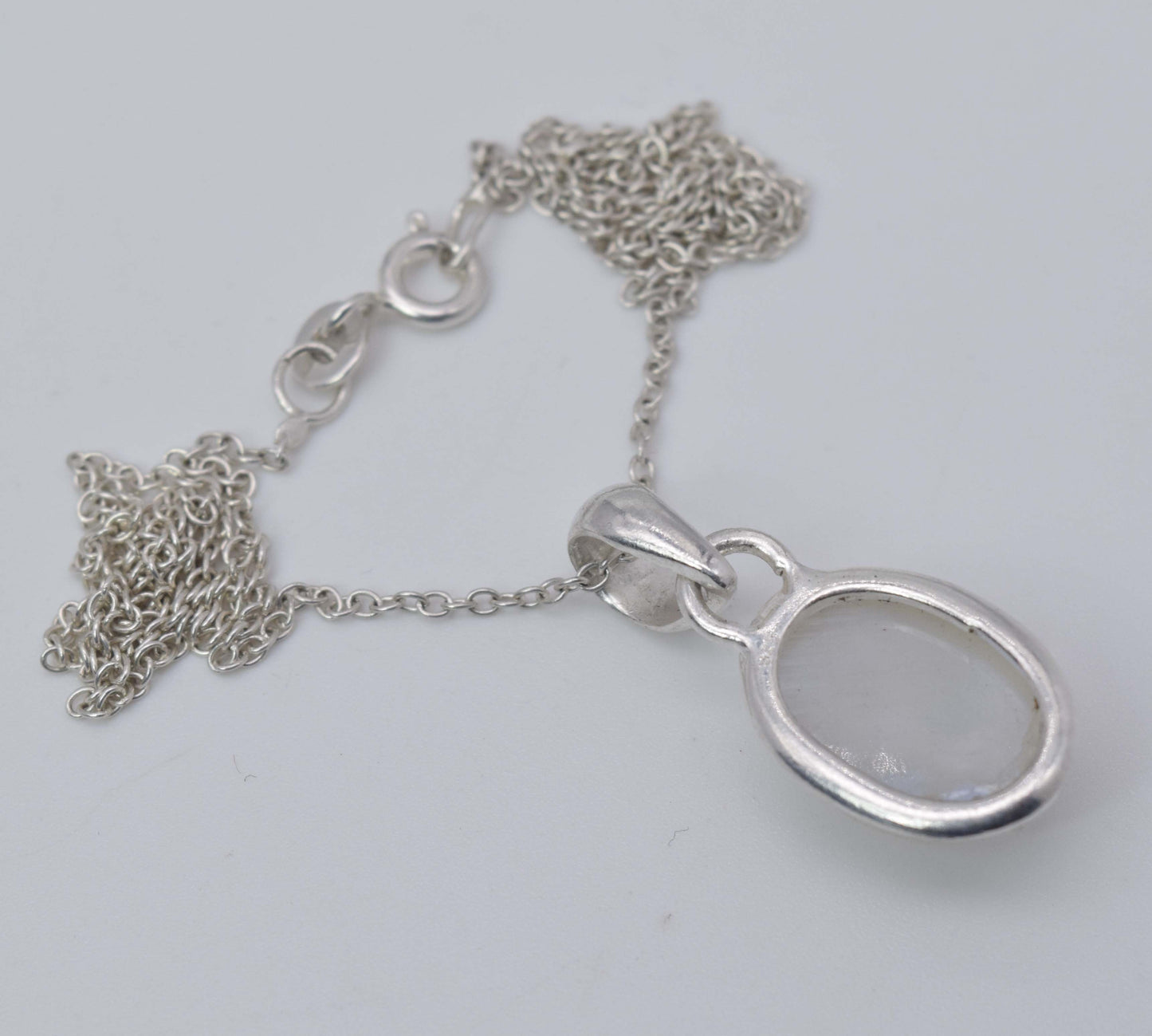925 Solid Sterling Silver White Rainbow Moonstone Chain Pendant -19 Inch