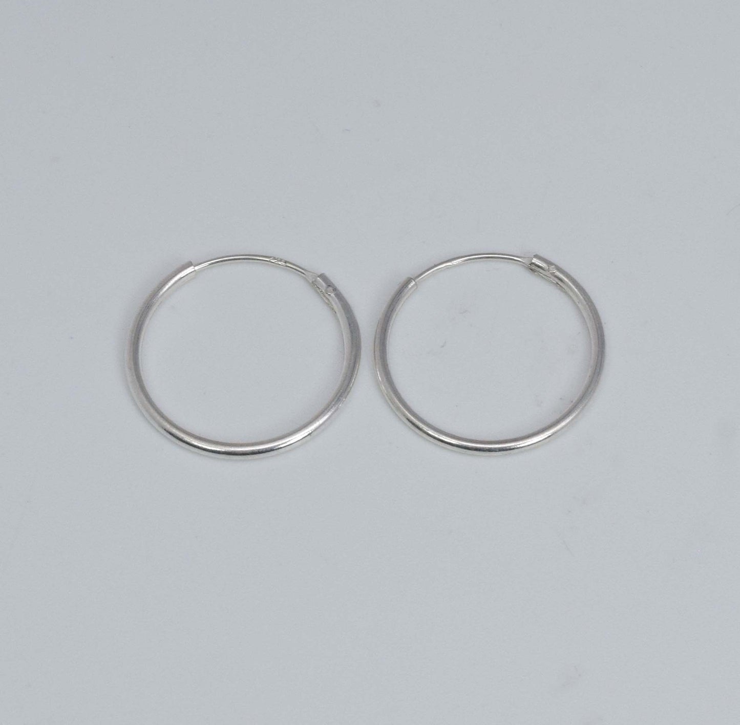 925 Solid Sterling Silver Plain Hoop Earring-0.7 Inch