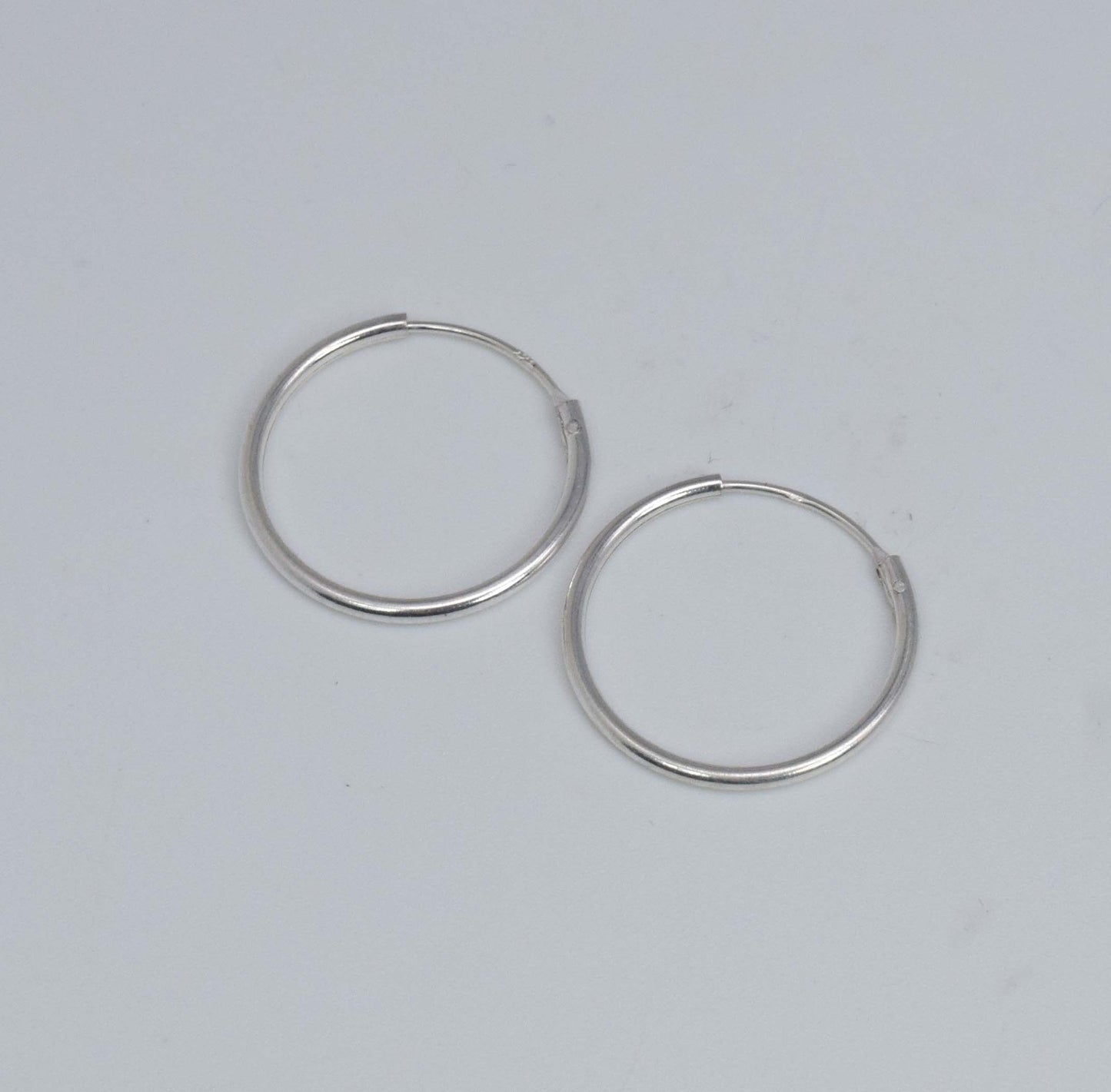925 Solid Sterling Silver Plain Hoop Earring-0.7 Inch