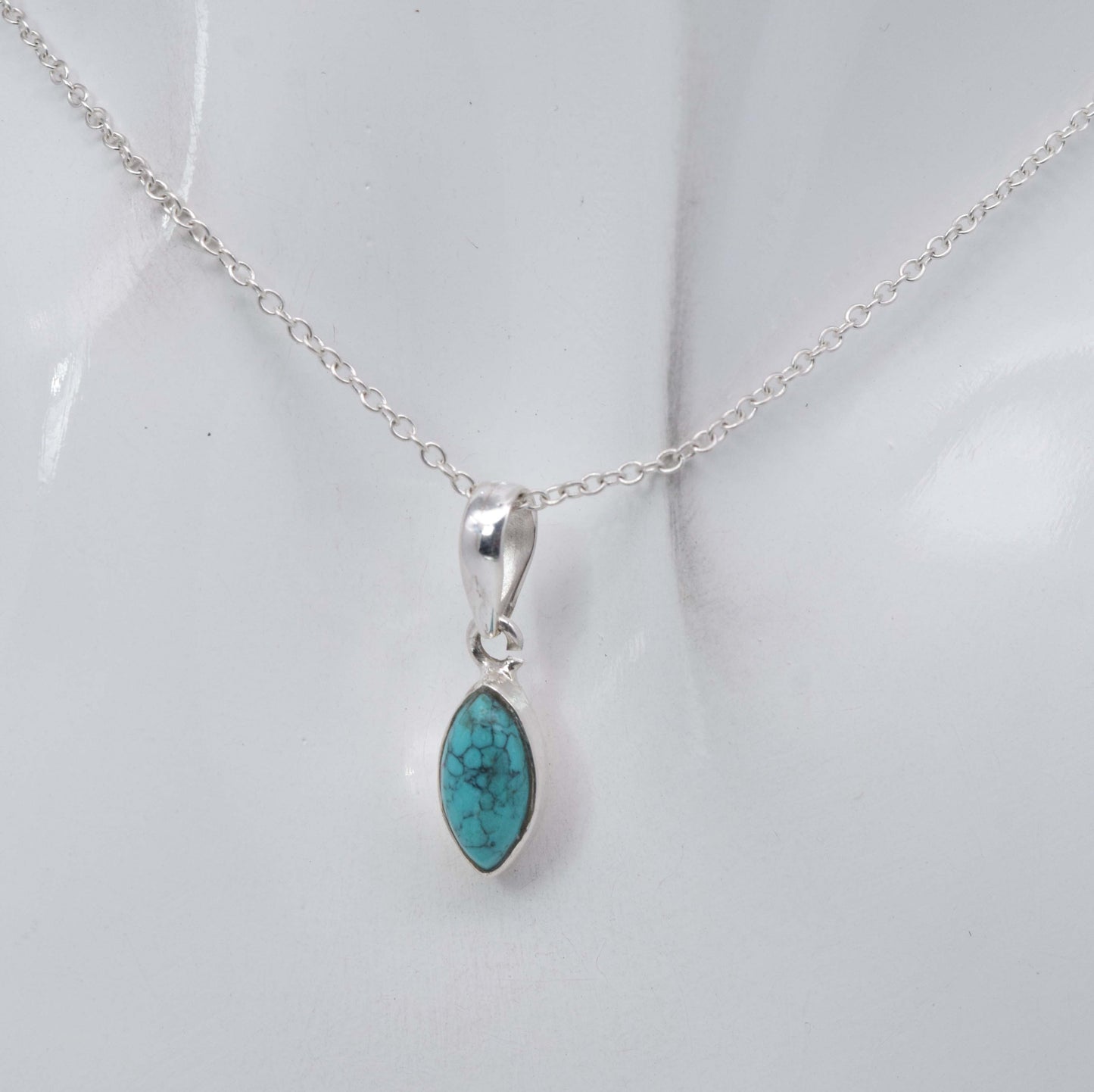 925 Solid Sterling Silver Blue Turquoise Chain Pendant-18.8 Inch